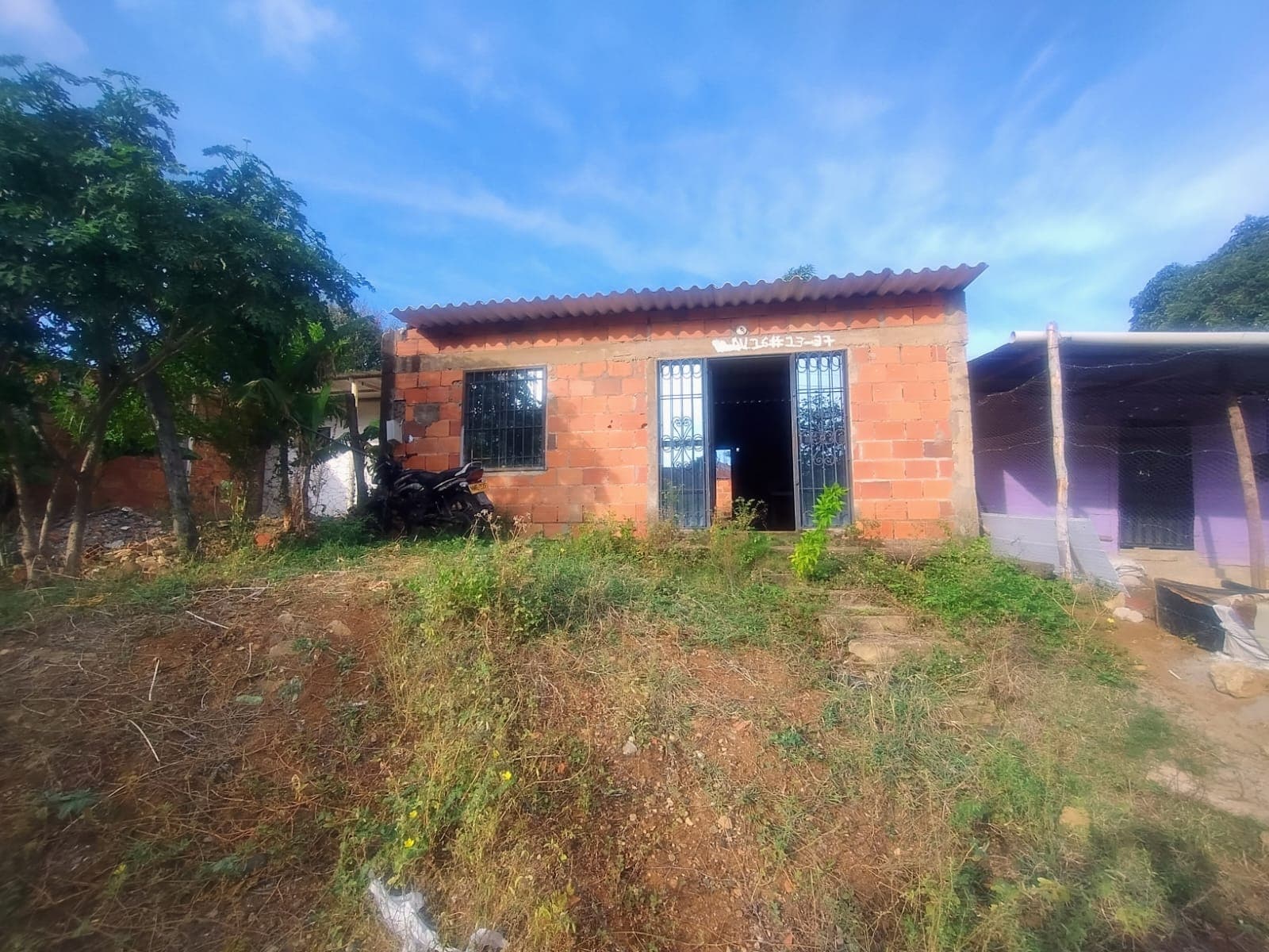 Casa en venta bien hubicada